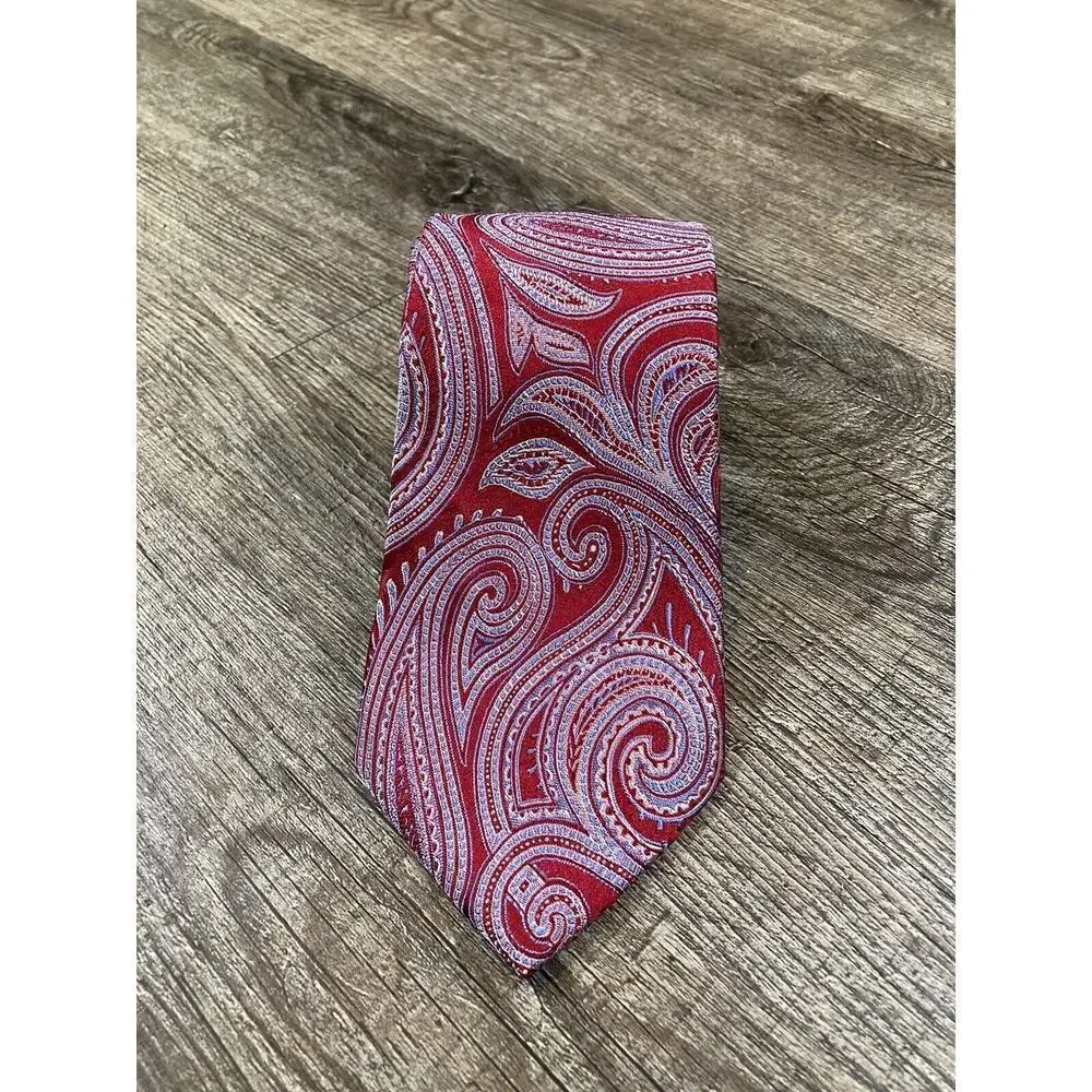 Michael Kors Men’s Red Paisley Print Designer 100% Silk Neck Tie 3.25” x 59”